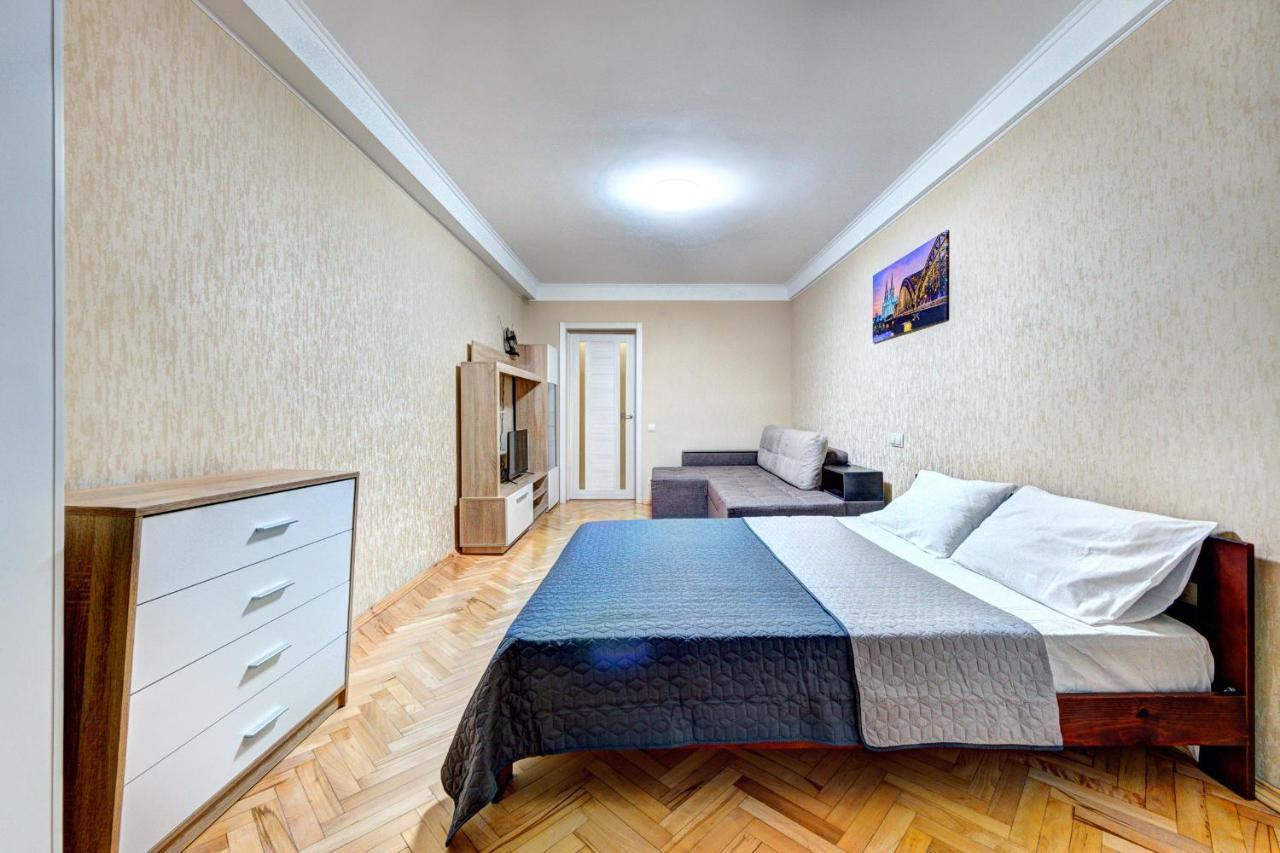 Новая Однокомнатная Квартира Оушен Плаза. Бульвар Дружбы Народов 8А Kyiv Exterior photo